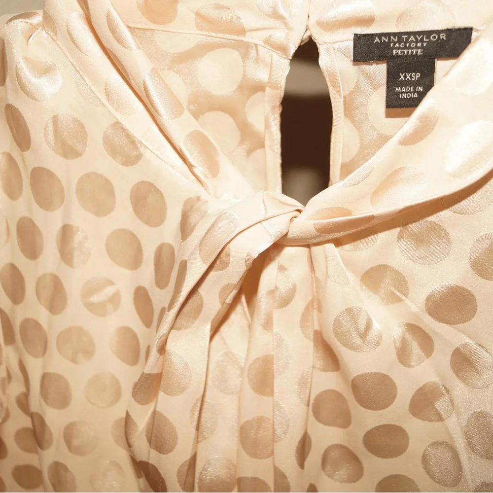 Ann Taylor Champagne Satin Polka Dot Blouse XXS